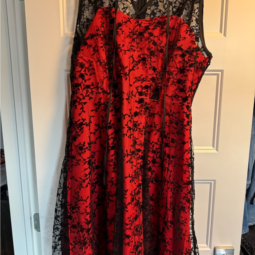 Elegant Red and Black Lace Dress